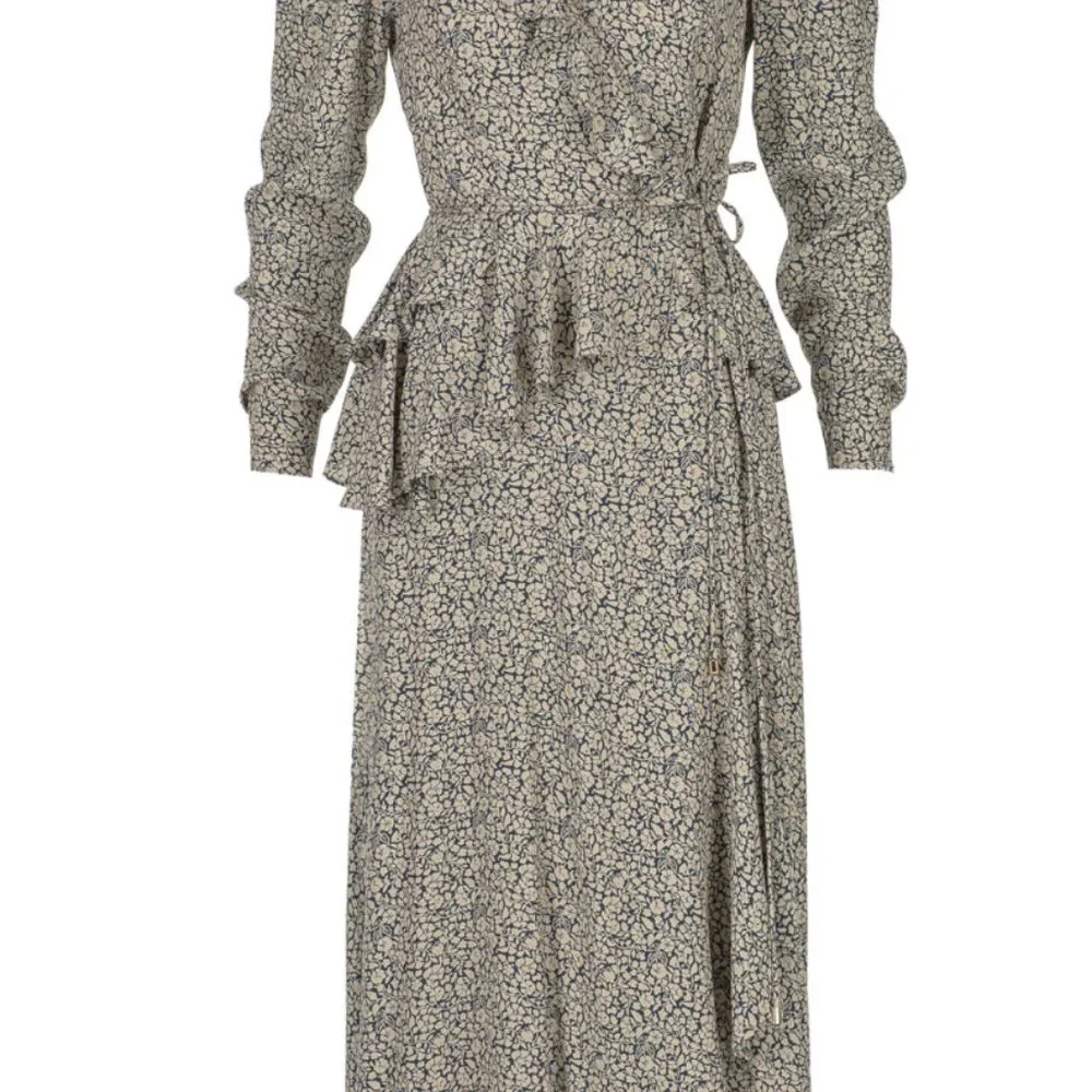 Printed Envelope Dress - Picture 3 of 4